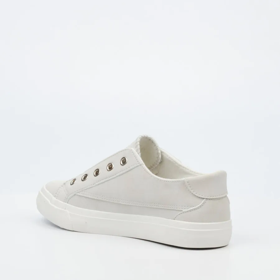 Butterfly Feet Ivory Sneaker - Shore 7