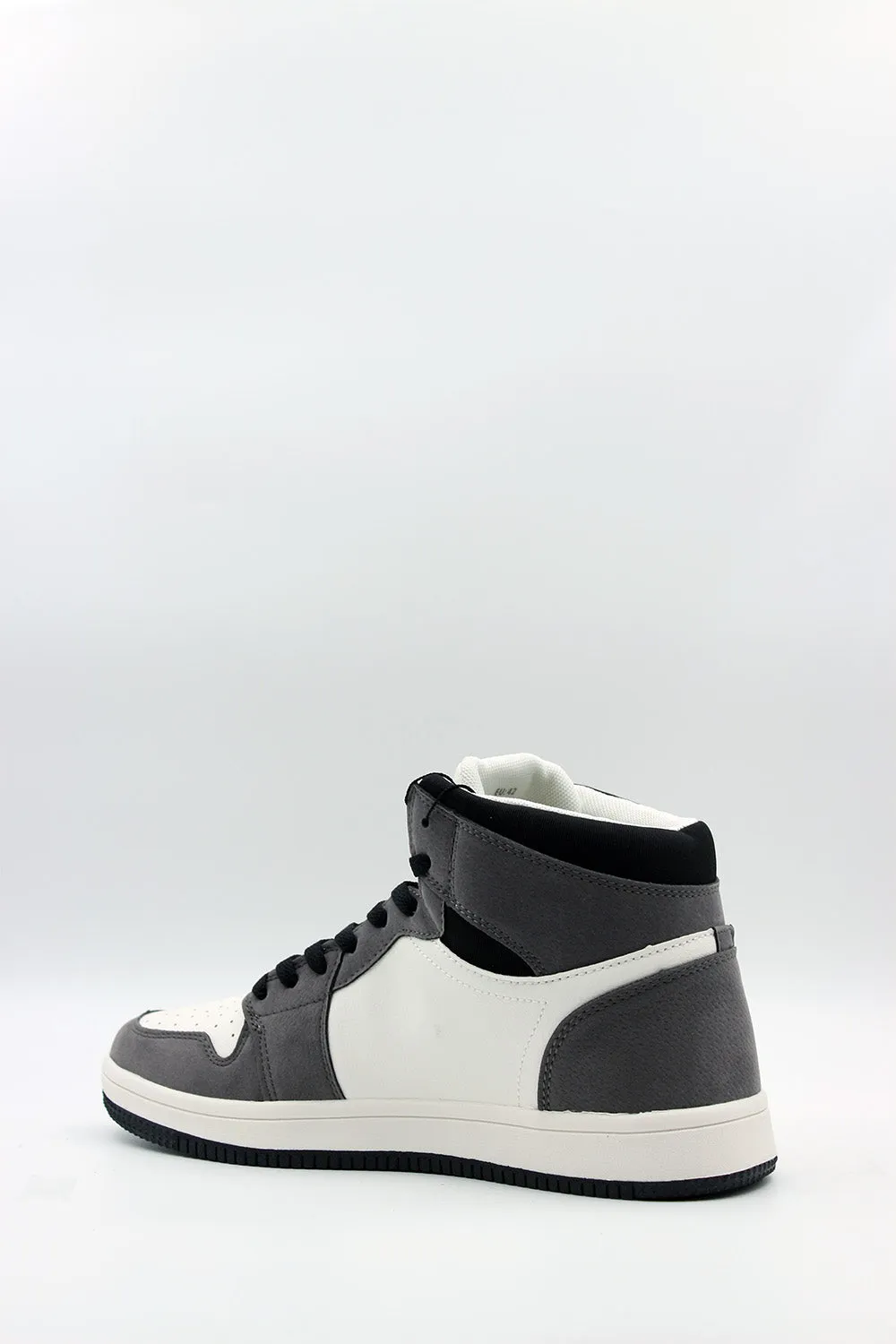 ICON Sneakers