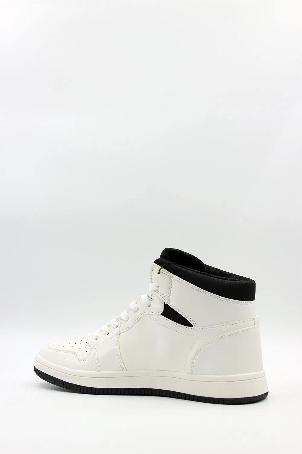 ICON Sneakers