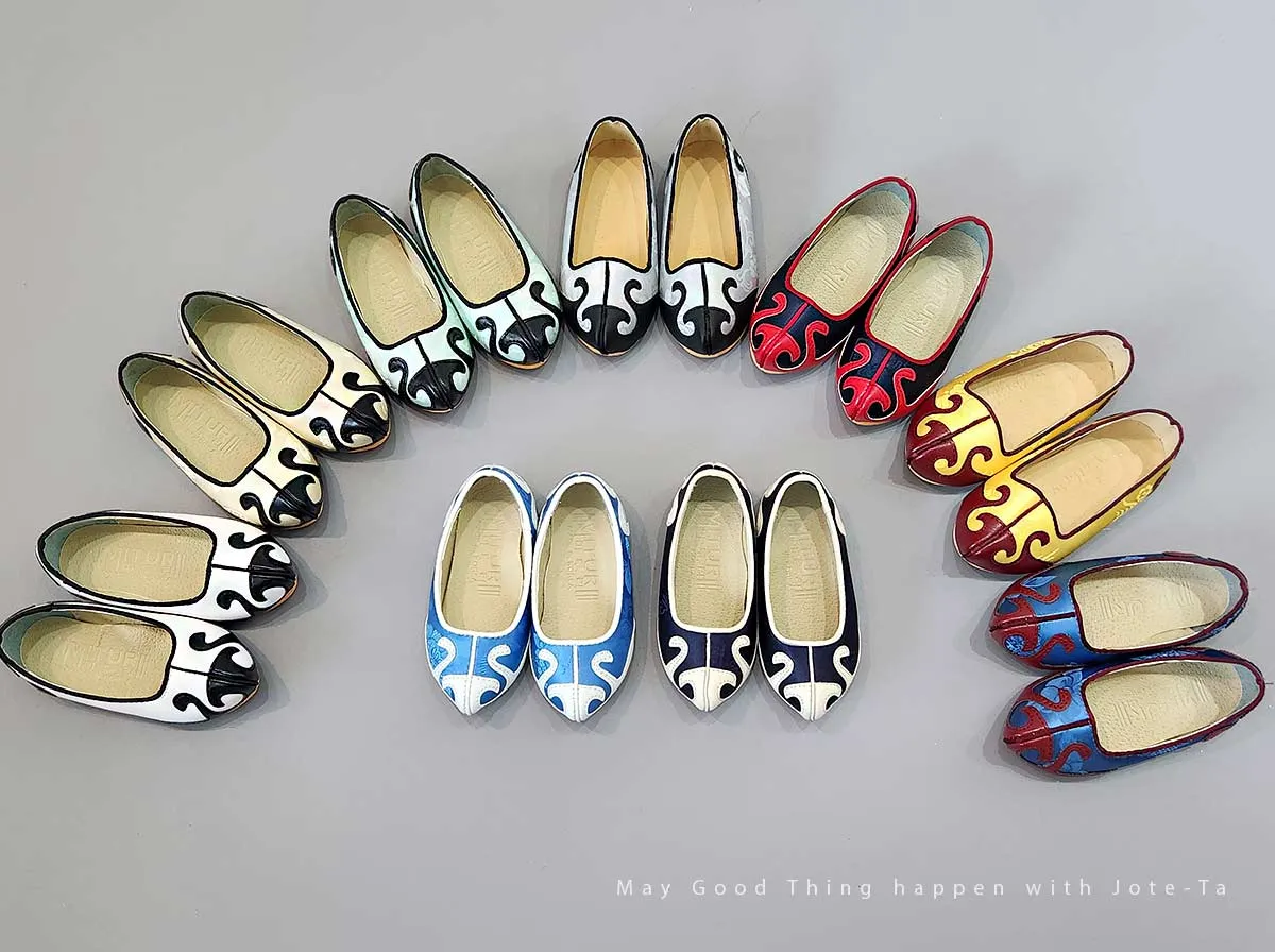 Traditional Baby Boy Hanbok Shoes in Blue & White
