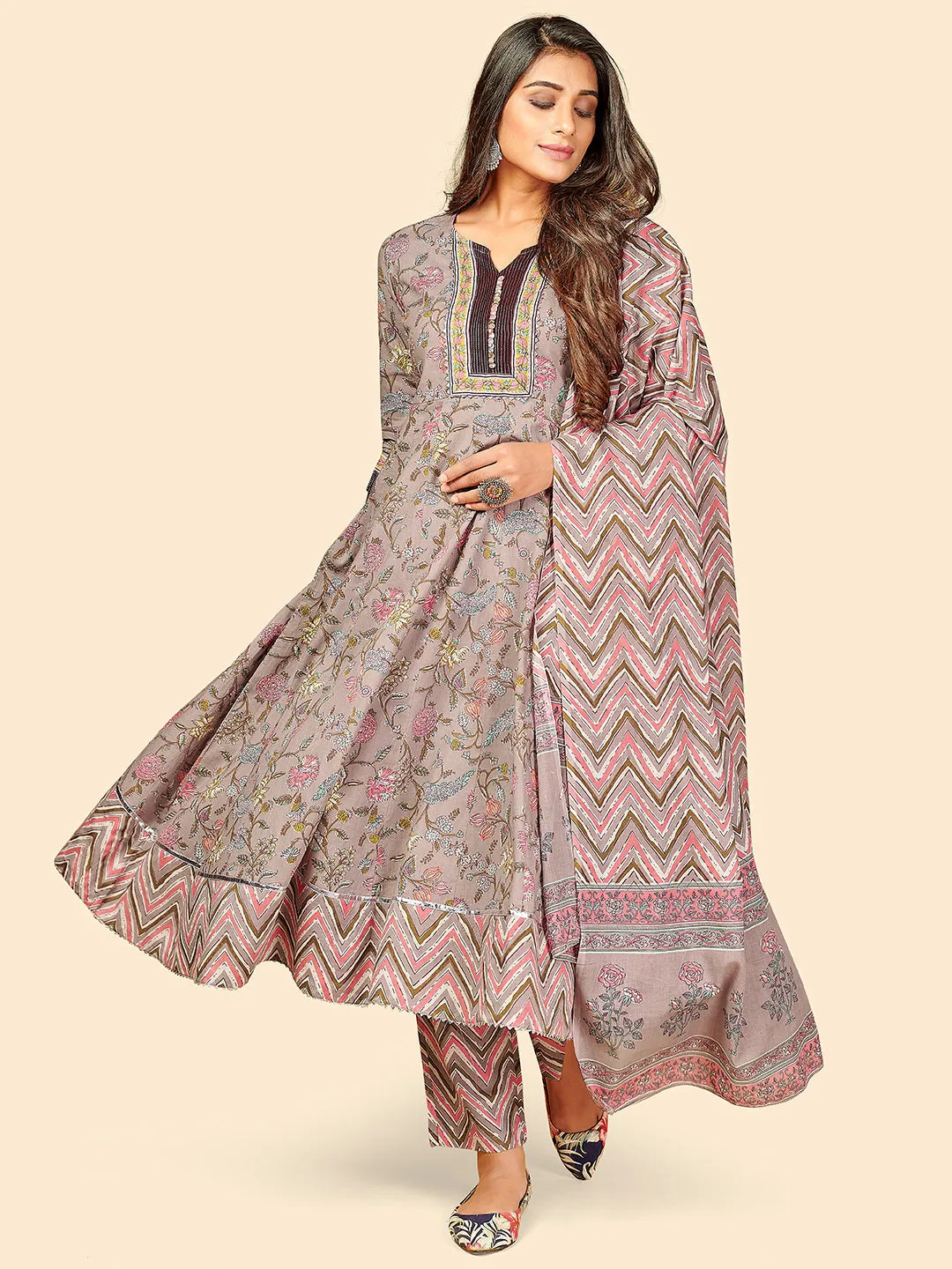 Women'S Printed & Gotta Work Anarkali Cotton Grey Stitched Kurta Pant With Dupatta
